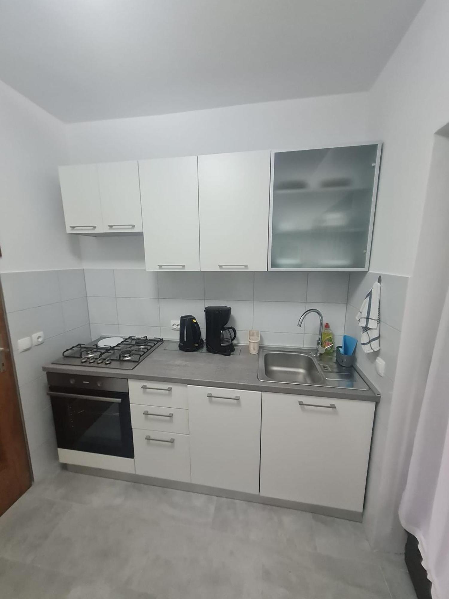 Apartment Anton Pinezići المظهر الخارجي الصورة