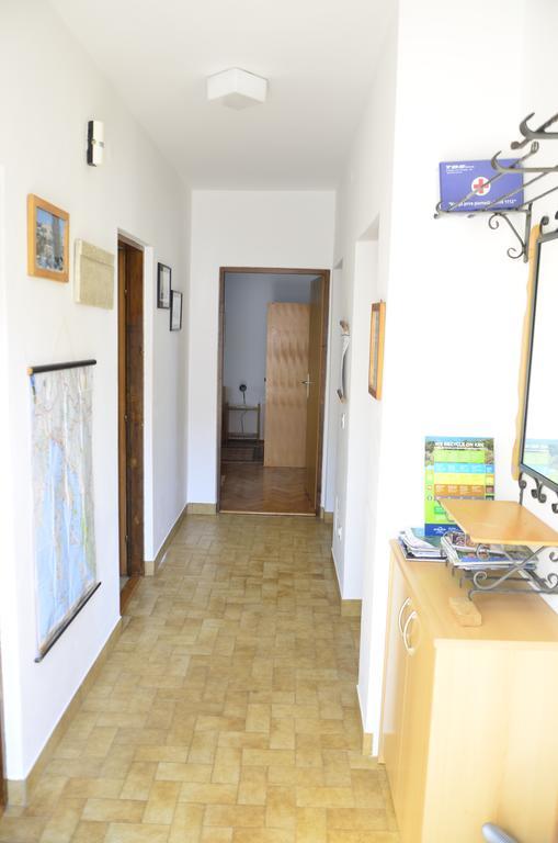Apartment Anton Pinezići المظهر الخارجي الصورة