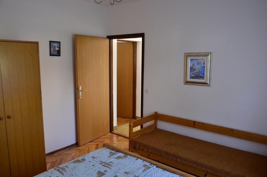 Apartment Anton Pinezići المظهر الخارجي الصورة