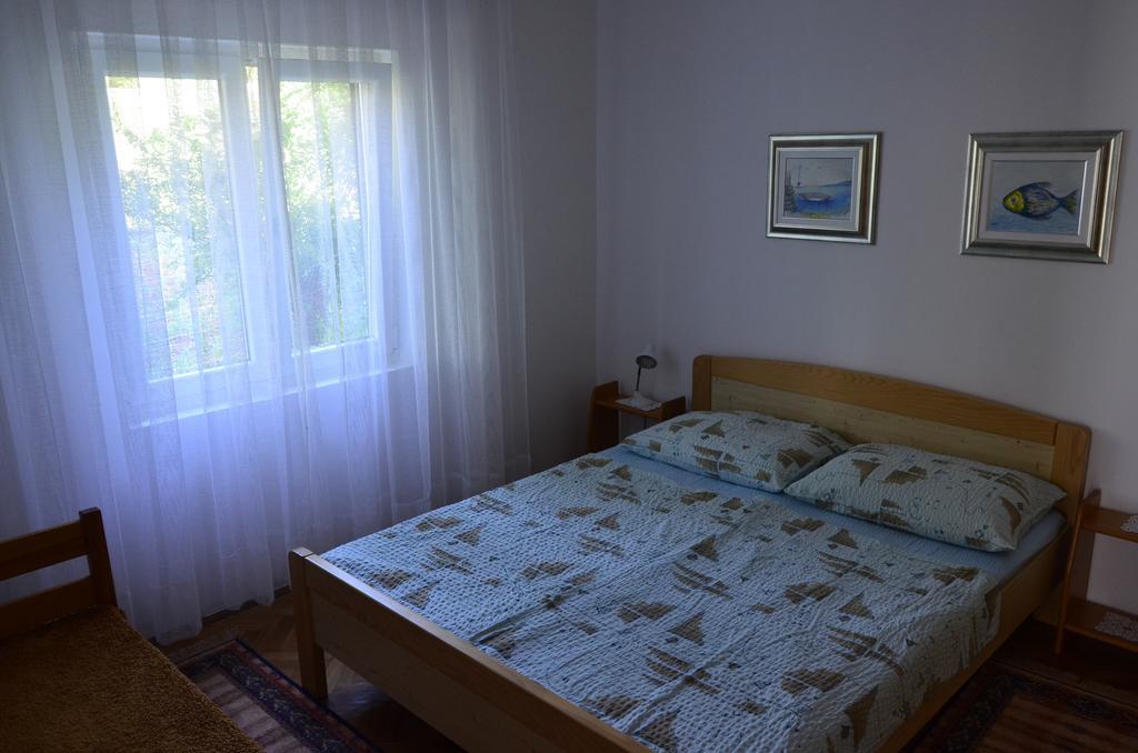 Apartment Anton Pinezići المظهر الخارجي الصورة